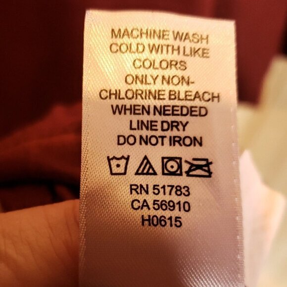 Maurices Womens Dark Red Short Sleeve Suede Feel Top Lace Trim Small - Picture 7 of 7